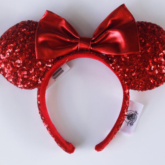 Disney Red Sequin ears with red bow - Picture 1 of 3